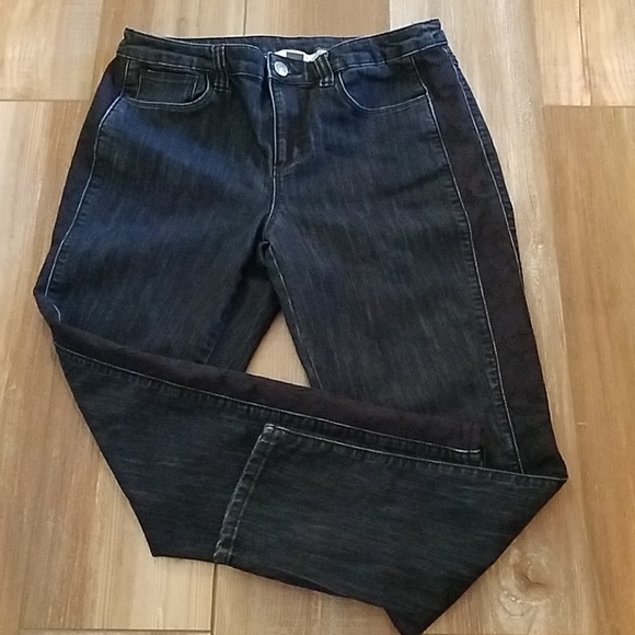 Donated 💥Lace Insert Anlke Jeans💥 - Picture 2 of 6